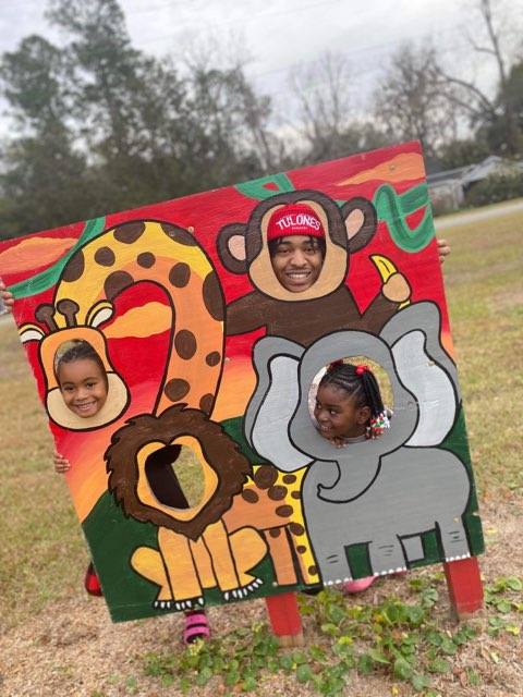 kids and safari face board 